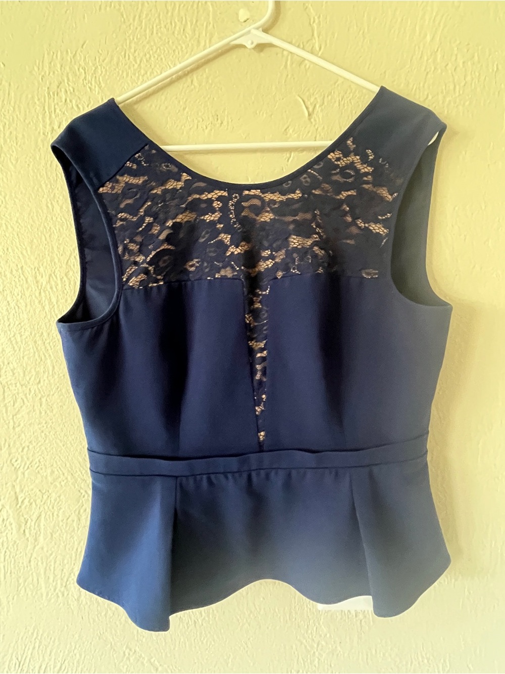 BCBGMaxAzria Navy Lace-Back Peplum Camisole